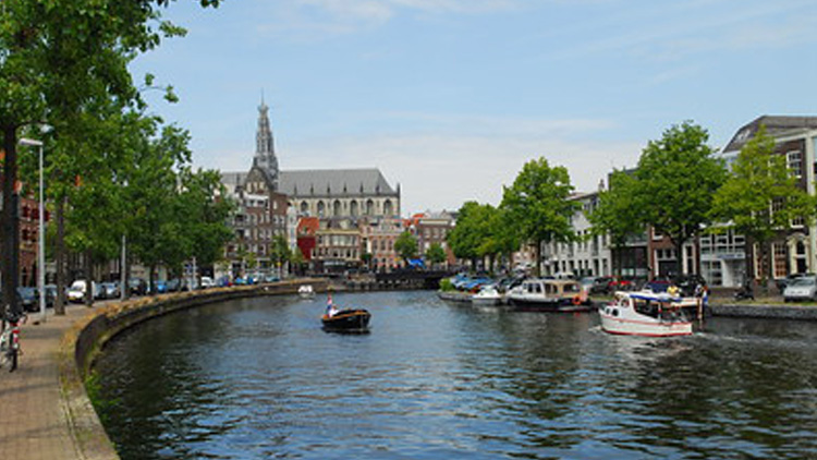 nieuwsbrief-juli-2e-rij-beeld-1x750